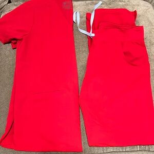 Figs MT Kades and M Casma in Red